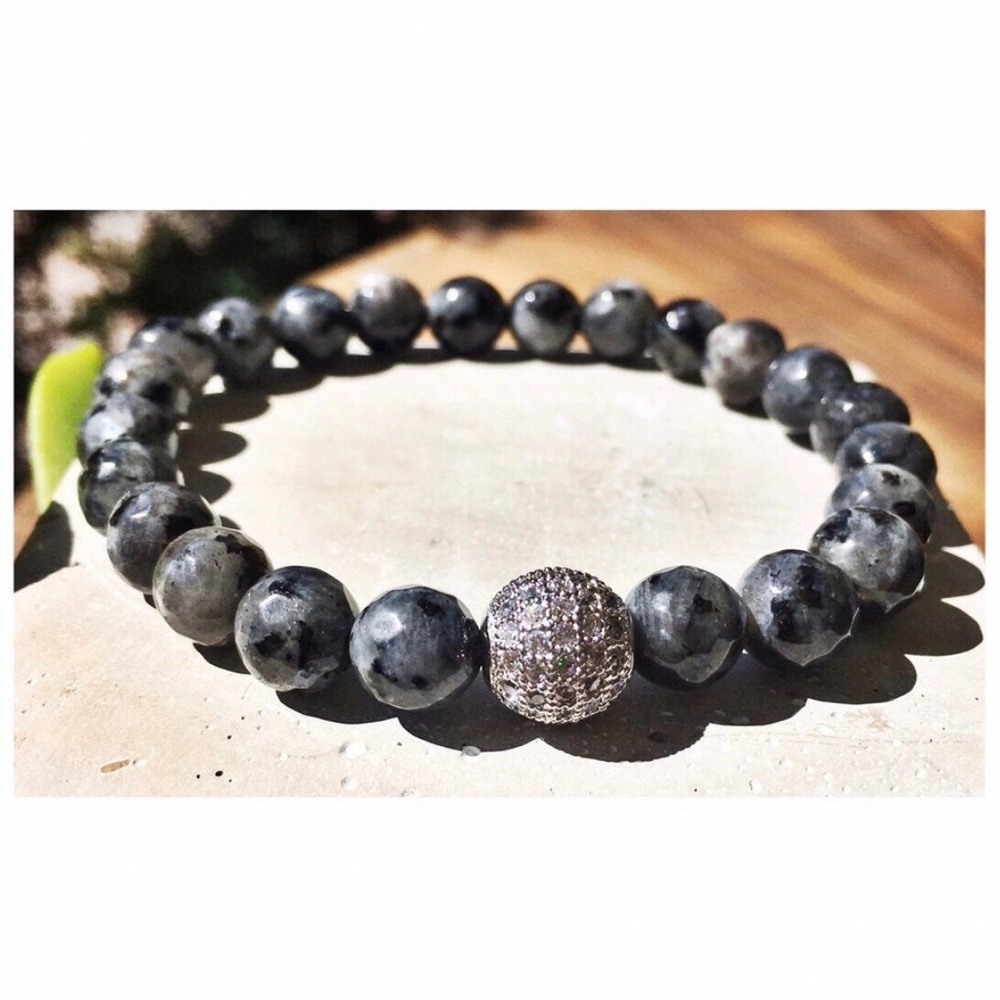 ✨Silver Labradorite Crystal Bracelet